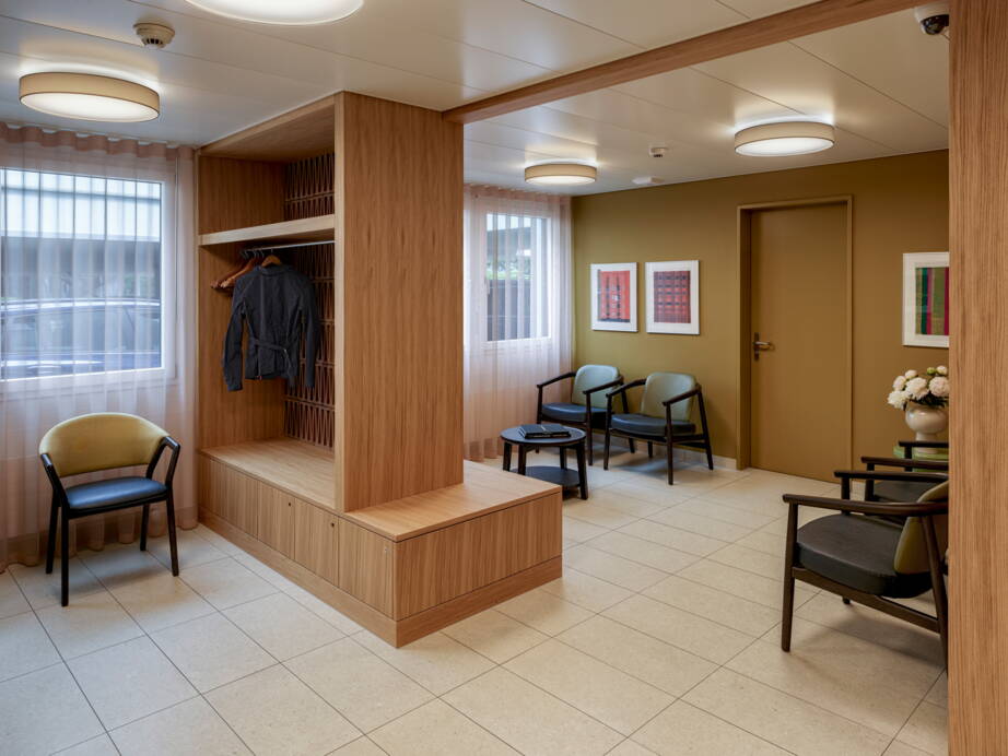 Zoom: bsm_08_2405_af001.jpg